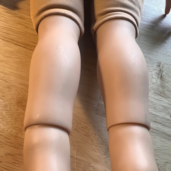 My Twinn ‘Wendi’ Blonde Blue Eyes Long Hair 23" Poseable Girl Doll 2008 - Picture 12 of 13